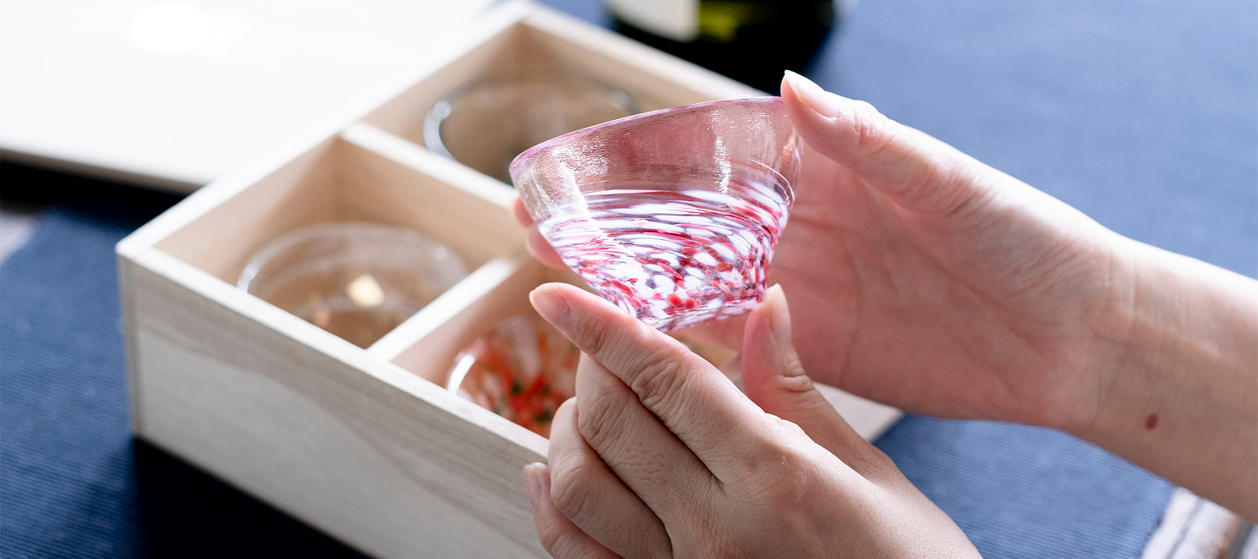 送別会のプレゼント選びに 心温まる津軽びいどろの贈り物