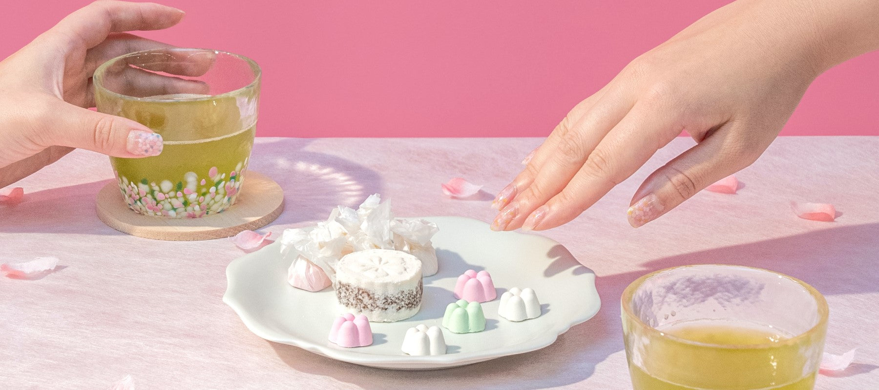 \新商品情報/オフィシャルショップ限定!津軽びいどろのネイルシールが登場