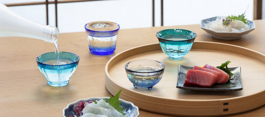 津軽びいどろのおちょこで新年の乾杯を