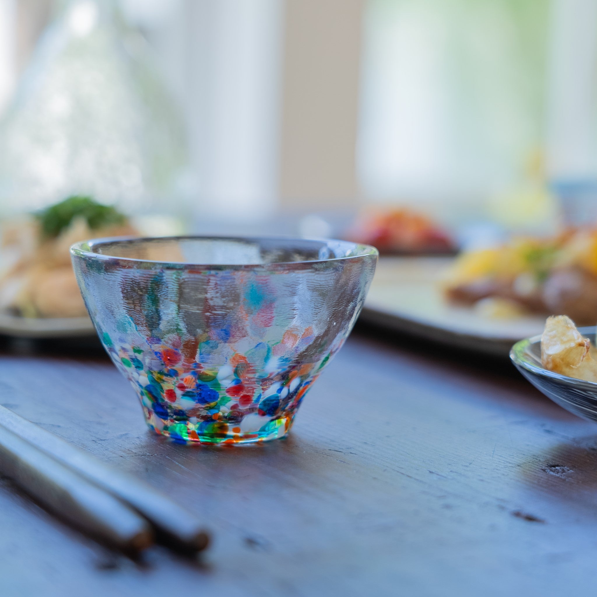 津軽びいどろ NEBUTA ねぶた盃 食卓に並ぶおちょこの画像