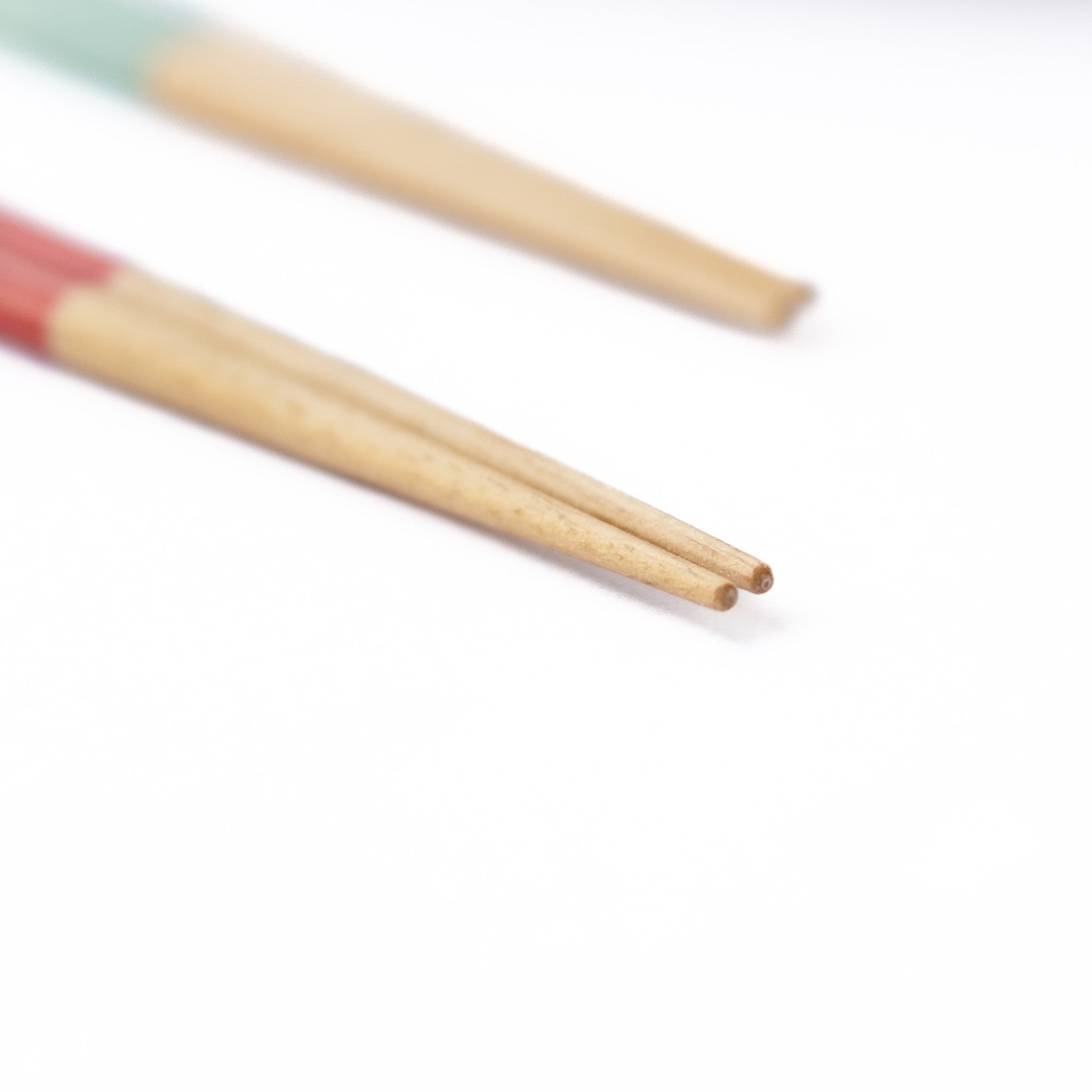 津軽びいどろ 津軽自然色りんご りんご箸置箸セット 若狭塗の箸の先端