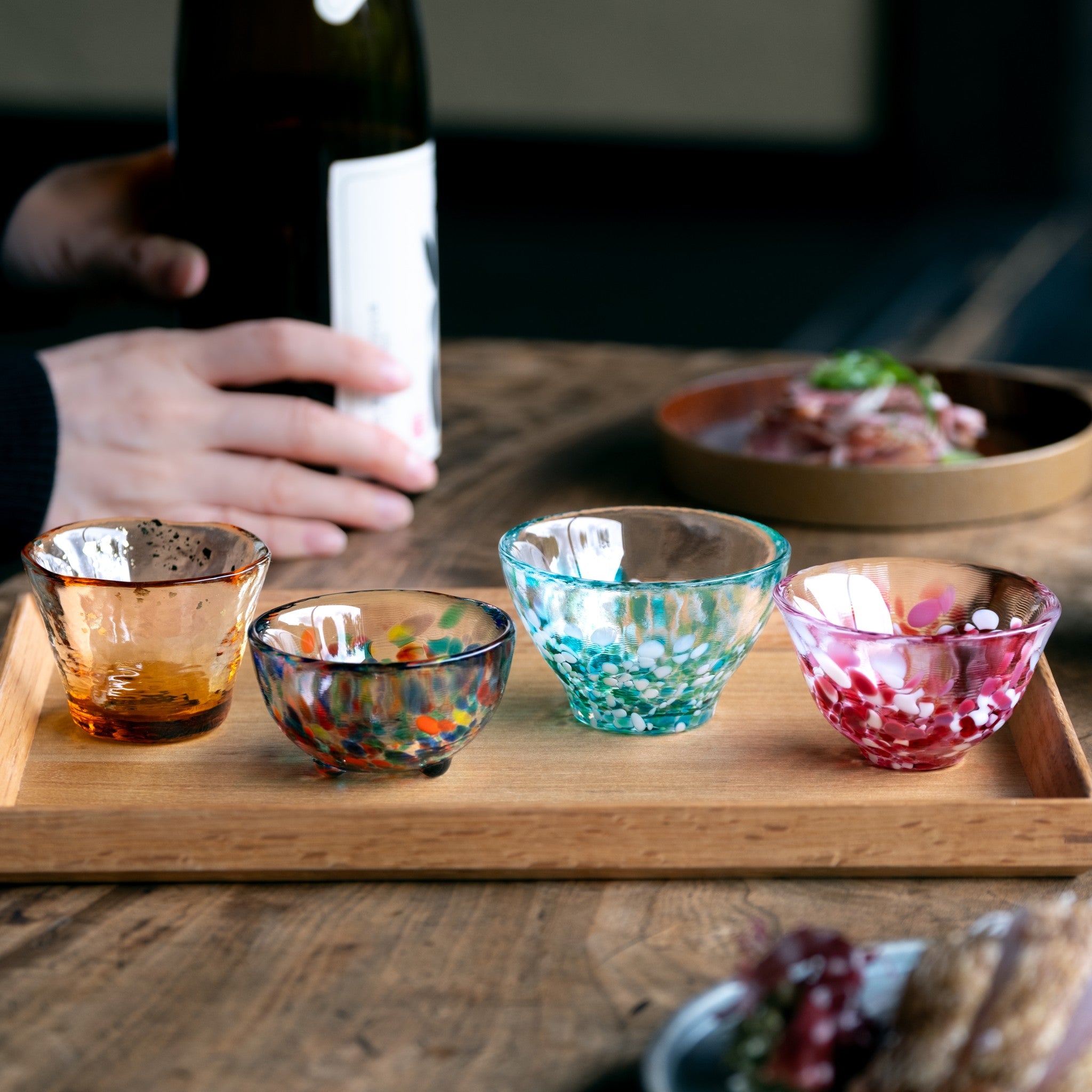 津軽びいどろ 彩ミニグラス 四種揃え カラフルなガラスのおちょこセット 日本酒におすすめ