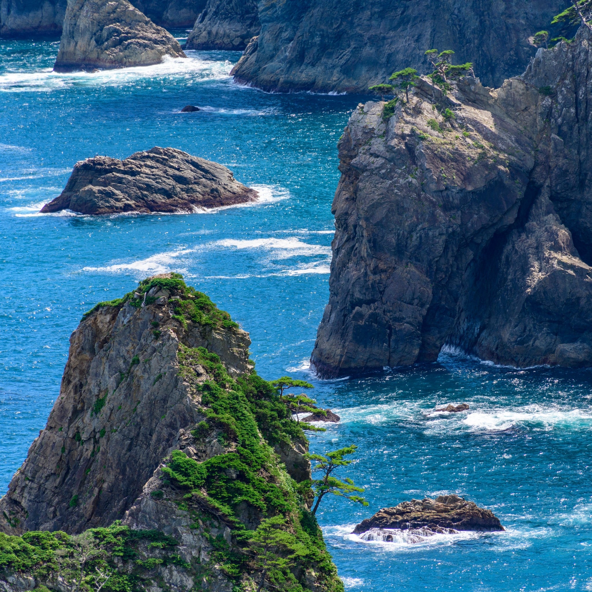 津軽びいどろ 六の色(むつのいろ) 小鉢 海 風景のイメージ画像