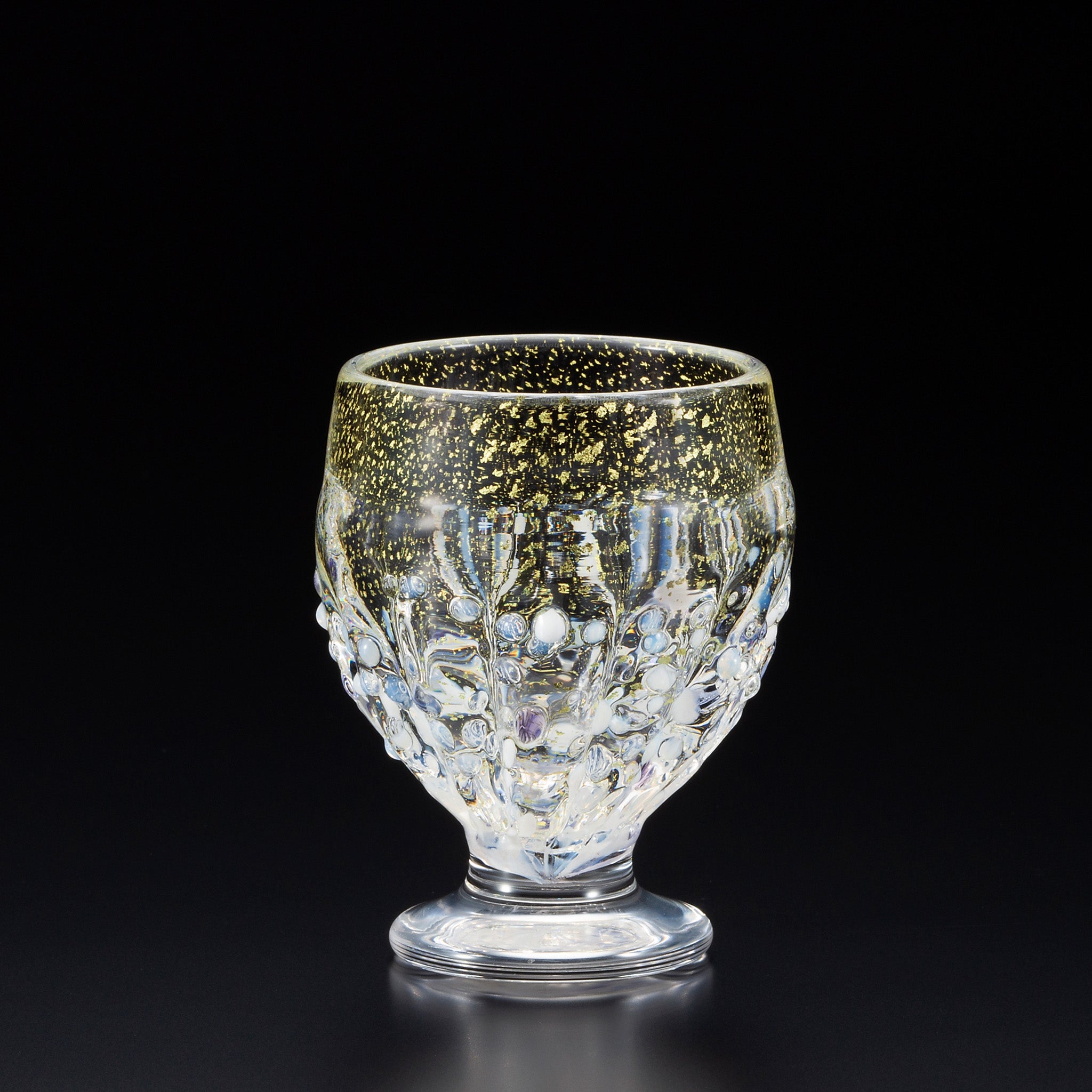 【販路限定】津軽びいどろ 雪うつし つぶ雪 盃 ハンドメイドの高級感あるおちょこの画像