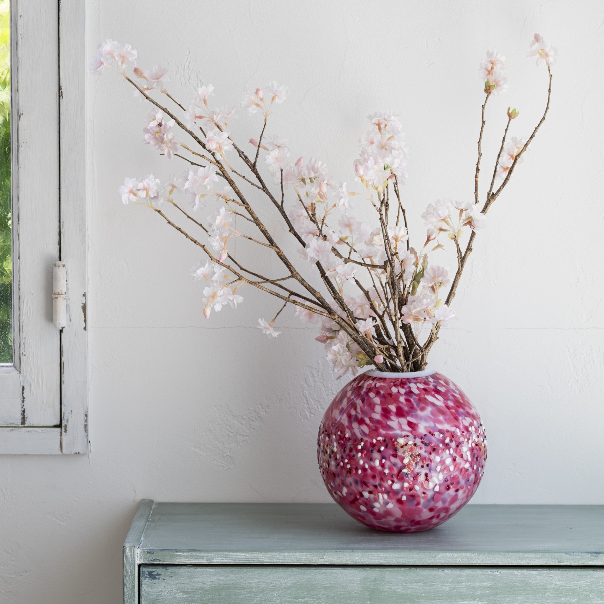 津軽びいどろオンラインショップ | 弘前桜 花あかり 花器 | ガラス花瓶