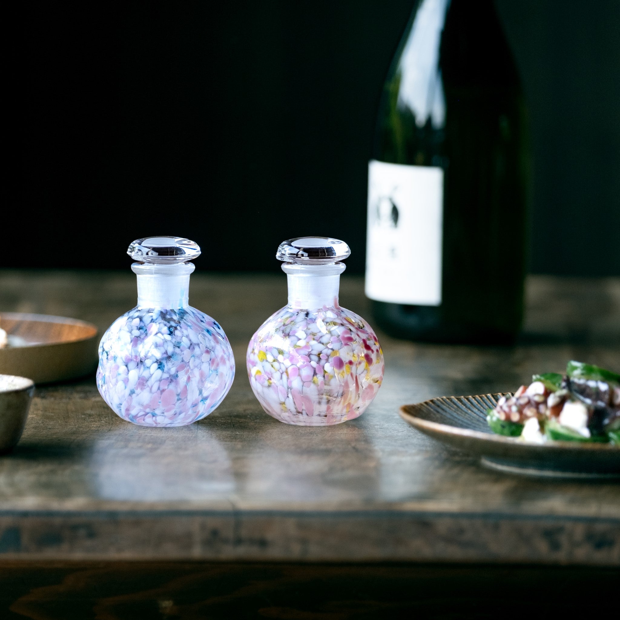 津軽びいどろ さくらさくら 醤油差し 桜と青い空 | おしゃれなガラス