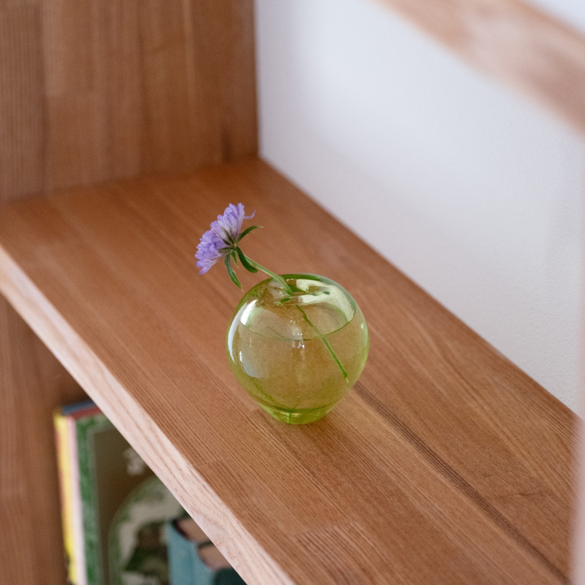 津軽びいどろ 津軽自然色りんご あおりんご一輪挿し | おしゃれな