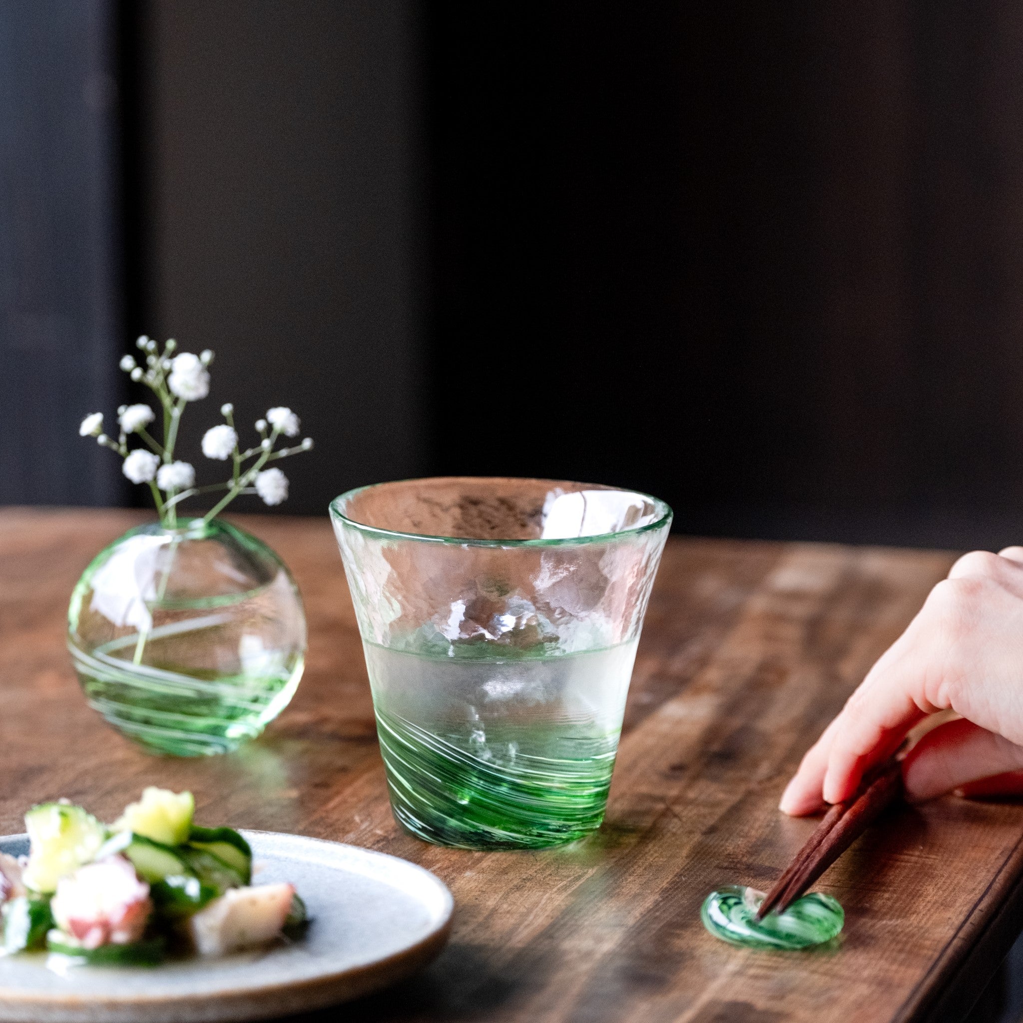 津軽びいどろ 六の色(むつのいろ) 一輪挿し 森 | おしゃれなガラス花瓶