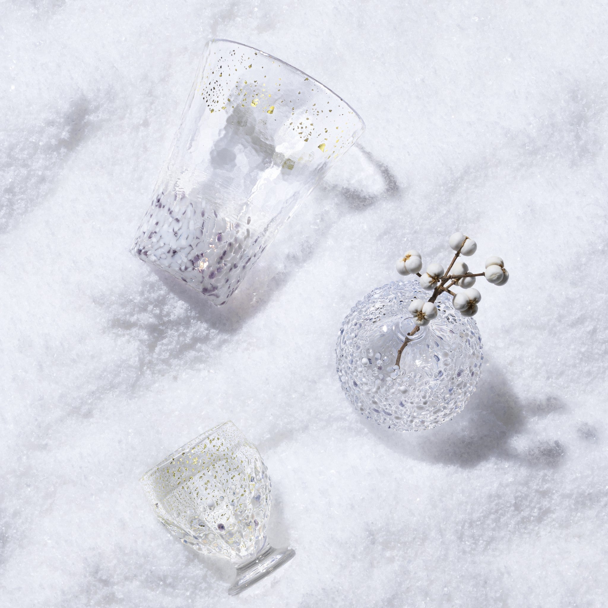 【販路限定】津軽びいどろ 雪うつし ざらめ雪 一輪挿し 雪がモチーフの一輪挿しやおちょこ