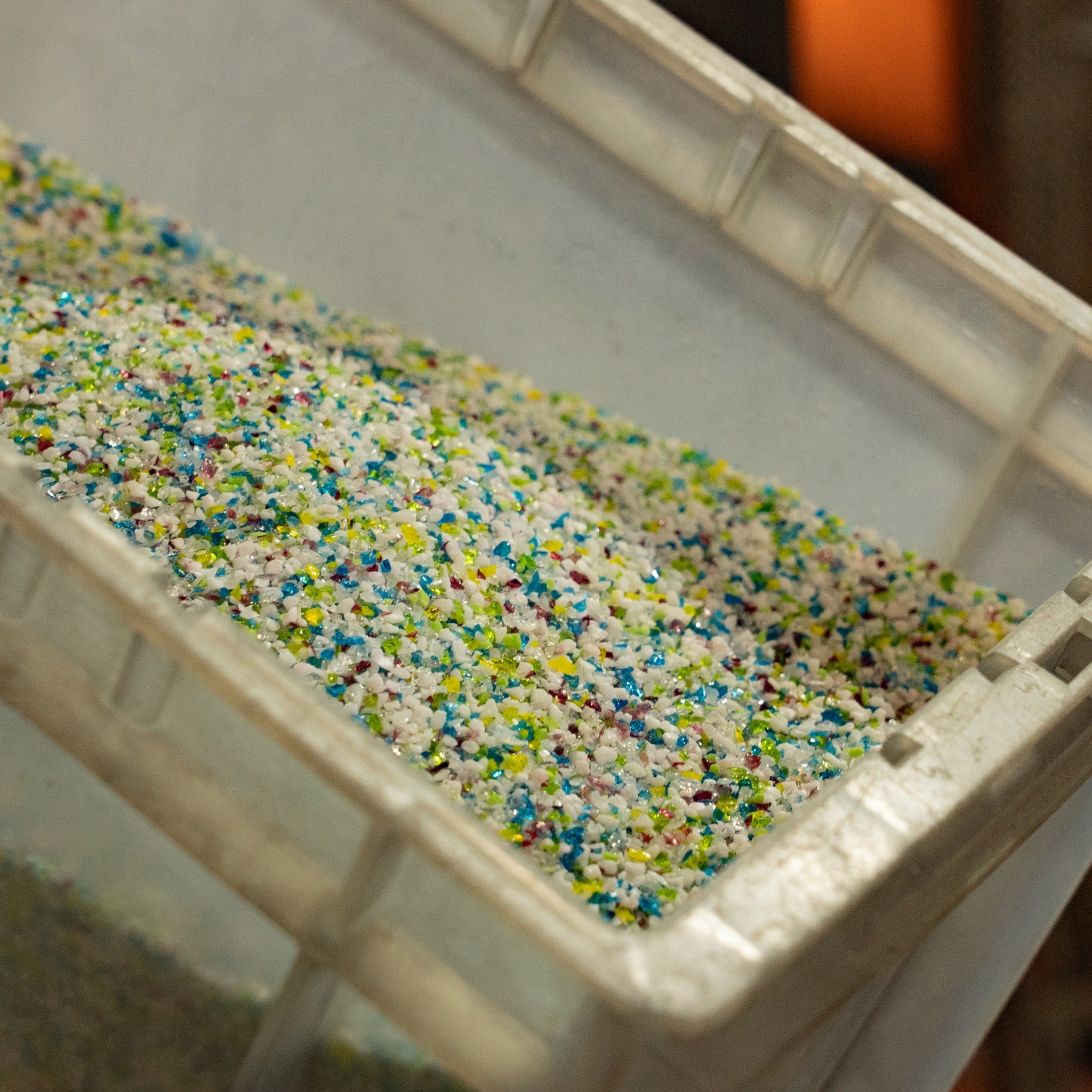 津軽びいどろ にほんの色 ふうけい 箸置き 春の丘 ガラスのシモ