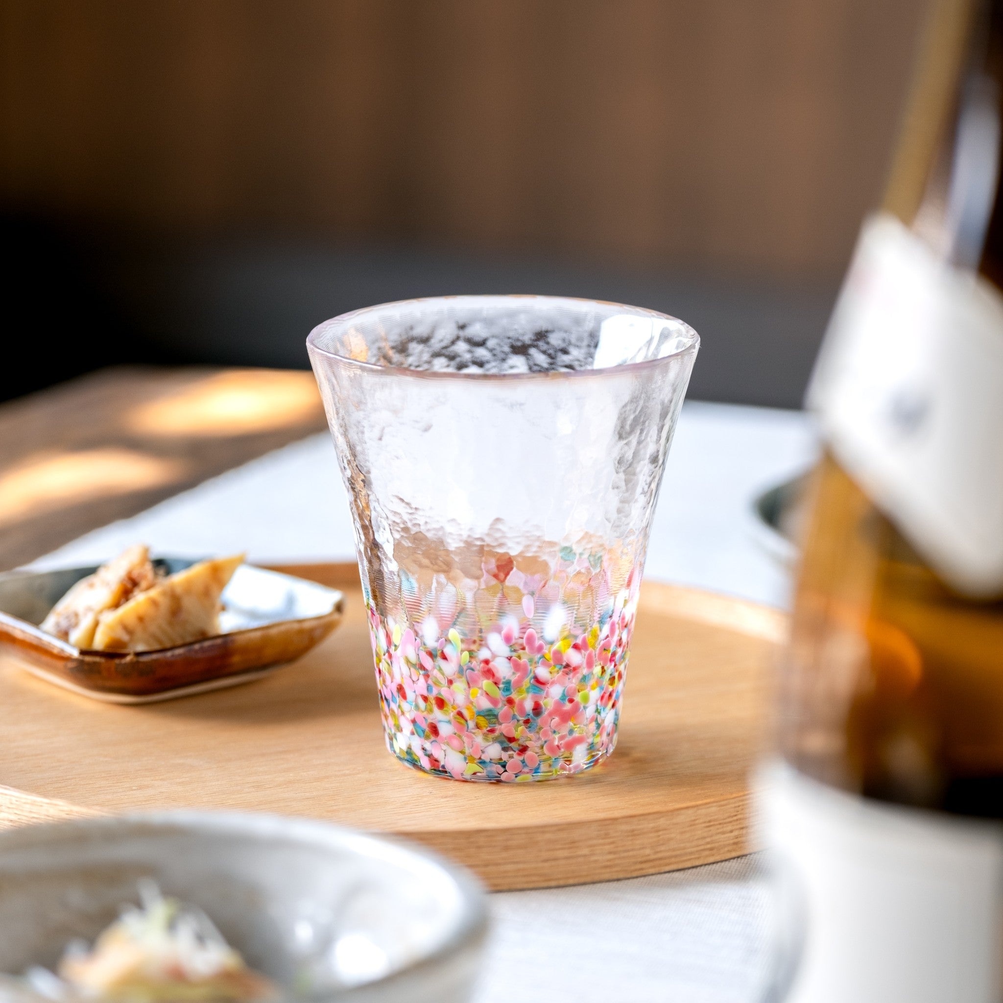 津軽びいどろ にほんの色 ふうけい タンブラー 春の丘 チューリップがモチーフのグラス