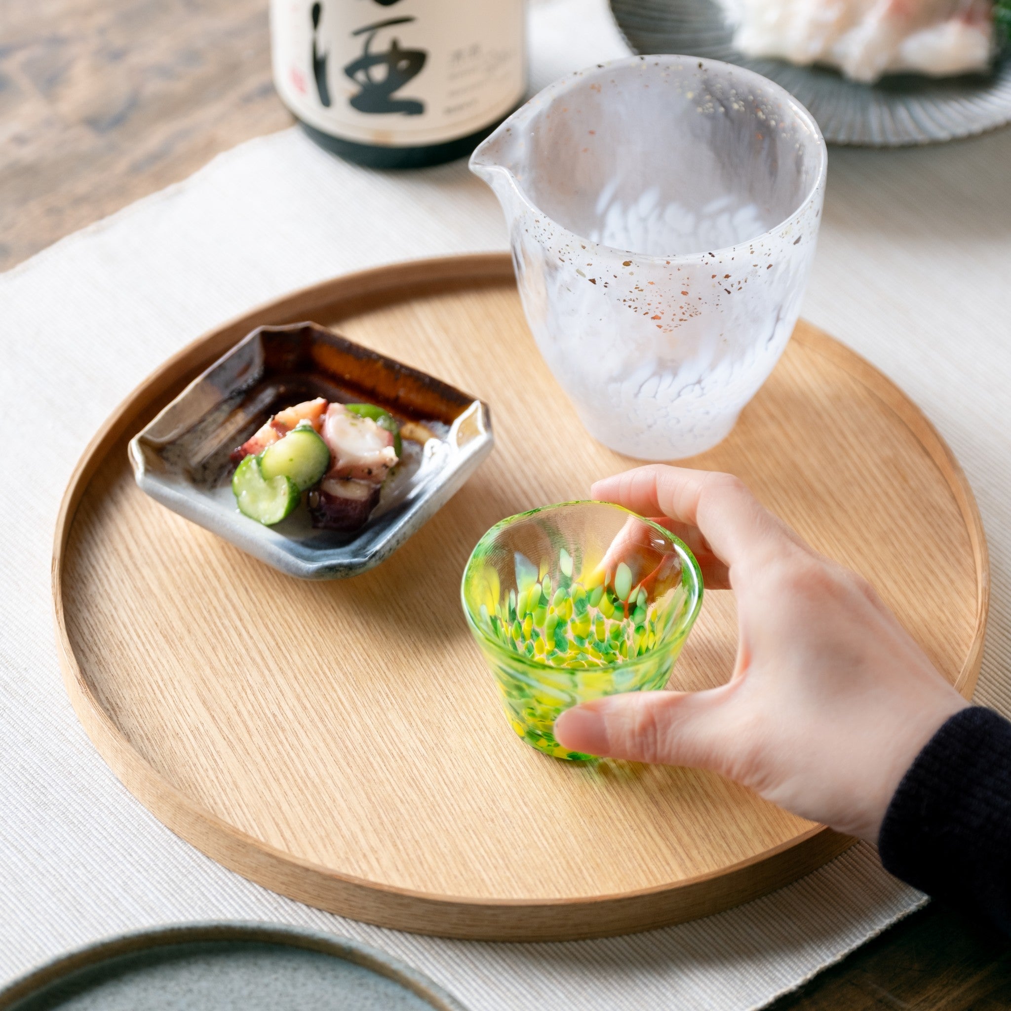 津軽びいどろ 盃コレクション 盃 山若葉 | おしゃれなガラスのおちょこ