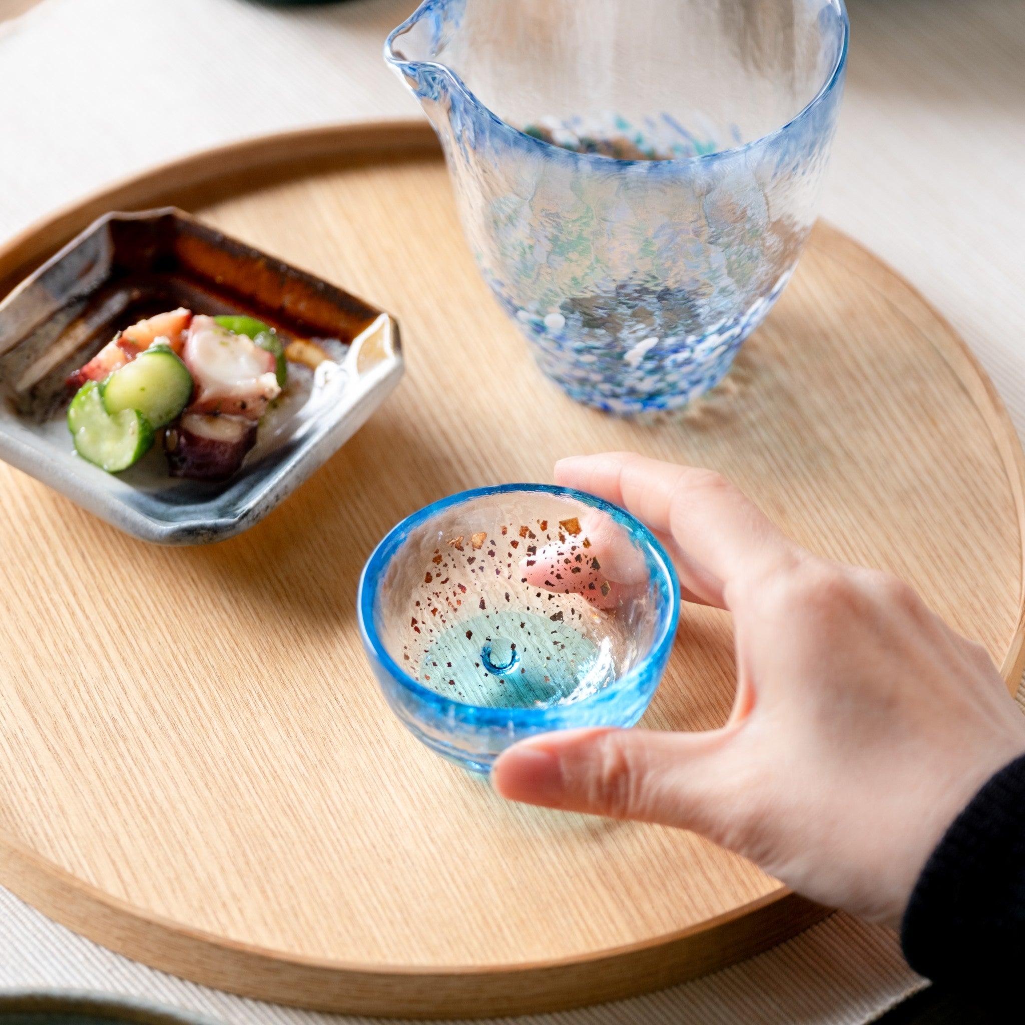 津軽びいどろ 盃コレクション 盃朝の露 ハンドメイドのガラスおちょこ