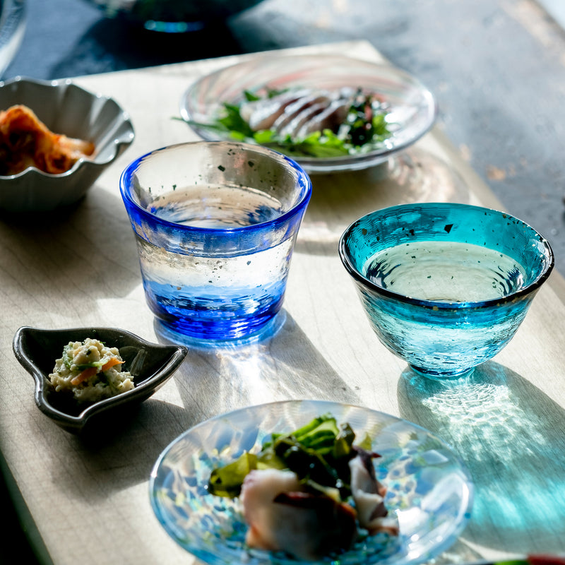 津軽びいどろ あおもりの海 盃 日本海 食卓に並ぶ盃の画像